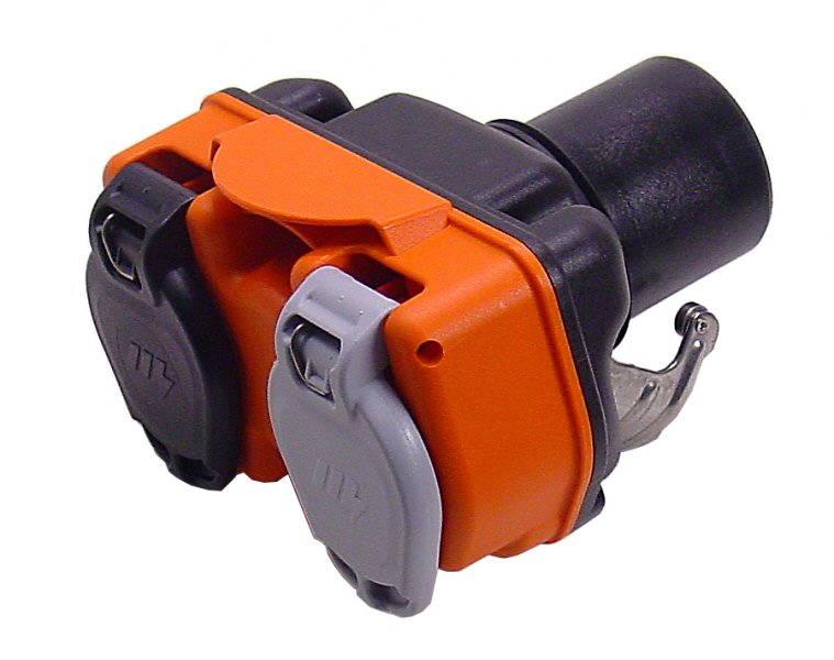 ADAPTERI 15-NAP PIST+7-NAP NATO+7-NAP-ISO-RASIA